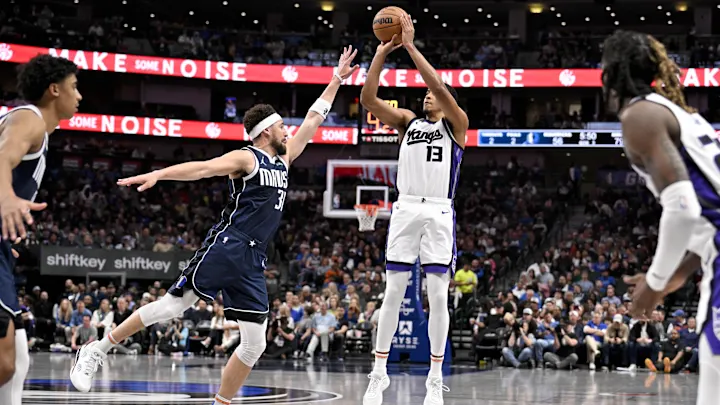 sacramento kings vs dallas mavericks timeline