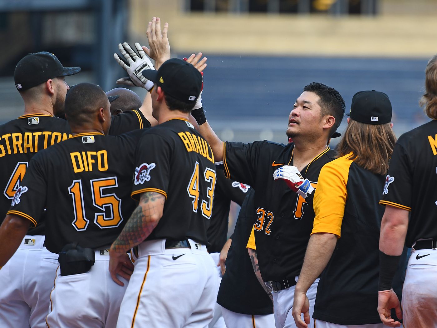 st. louis cardinals vs pittsburgh pirates match player stats